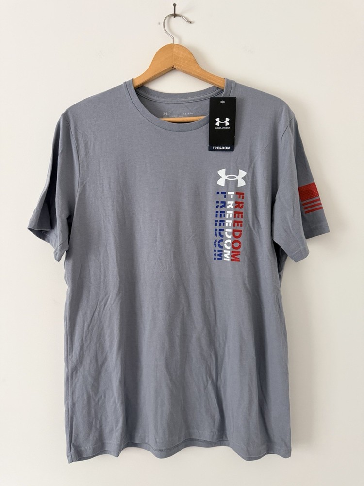 Under Armour Red White Blue Freedom Gray T-shirt NWT Men’s Large