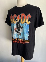 ACDC (2020) Official AC⚡️DC “Blow Up Your Video World Tour” T-Shirt Size Large