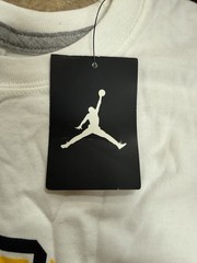 Men’s Nike Air Jordan Tee Shirt XL White Yellow Jumpman 582863-100