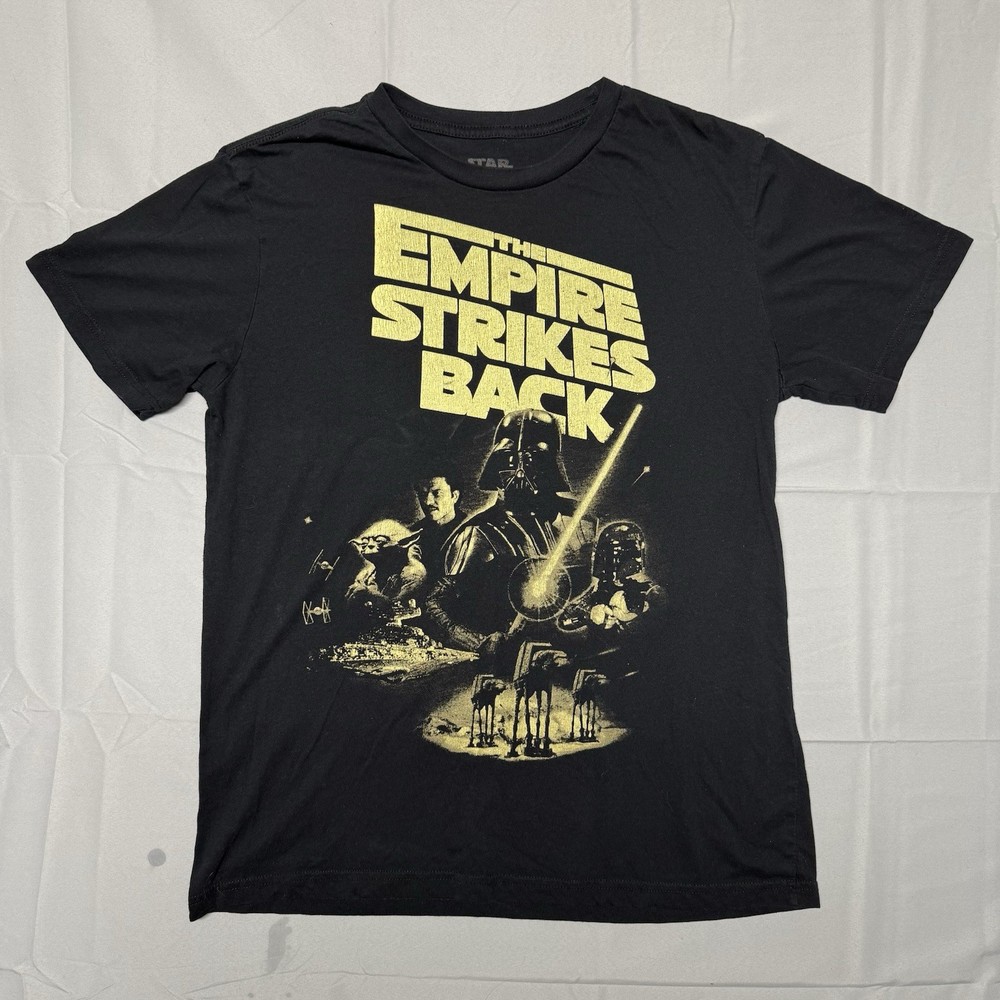 Star Wars Disney The Empire Strikes Back T-shirt Size M Very Soft Material