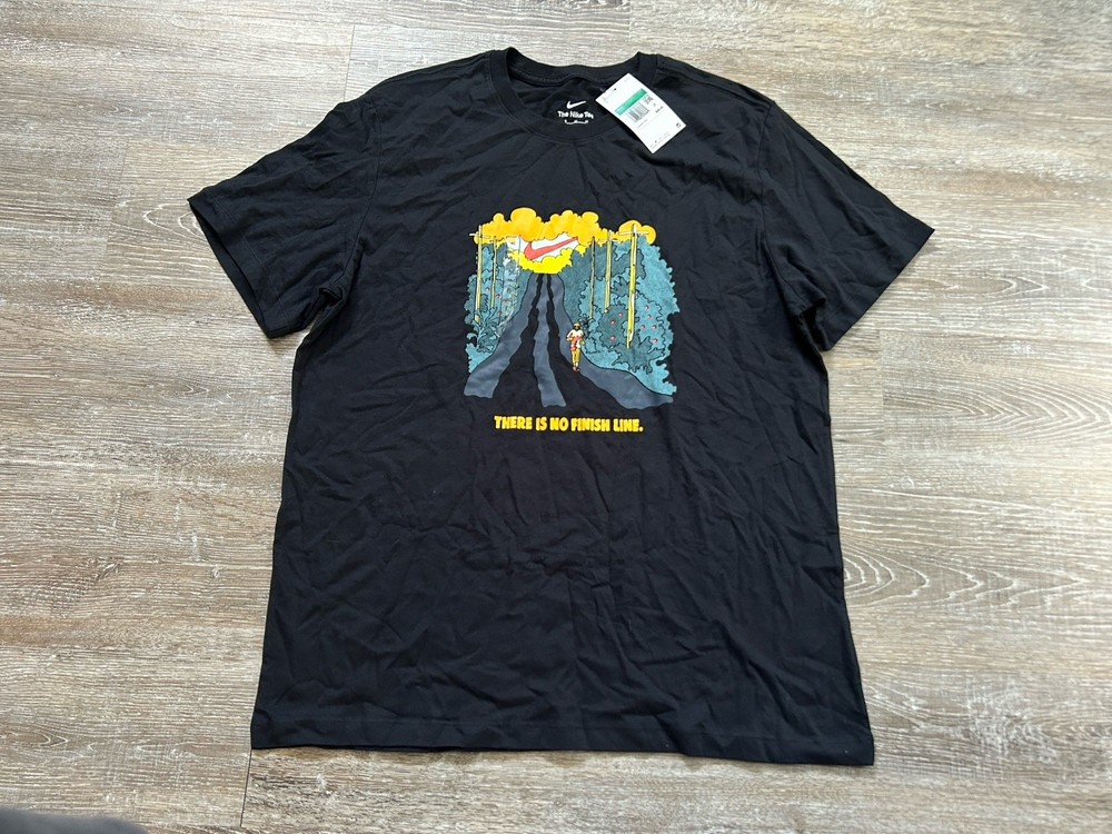 NEW $35 Nike Tee Graphic Running “No Finish Line” HJ3678-010 Black XL Mens