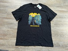 NEW $35 Nike Tee Graphic Running “No Finish Line” HJ3678-010 Black XL Mens
