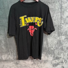 Dave’s Shirt Mens Large Lakers Vs Bulls Short Sleeve Crew Neck Basketball