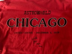 Travis Scott AstroWorld Chicago 2018 Wish you Were Here T-Shirt Medium Red Tour