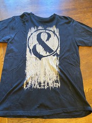 Of Mice & Men Graphic Shirt Sz L