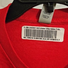 Shrek Fest 2023 XL Cherry Red Gildan Brand T-Shirt Machine Wash Dry 100% Cotton