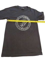 Skinny Dick’s Halfway Inn Fairbanks Alaska Bar Graphic T Shirt Mens Size Medium