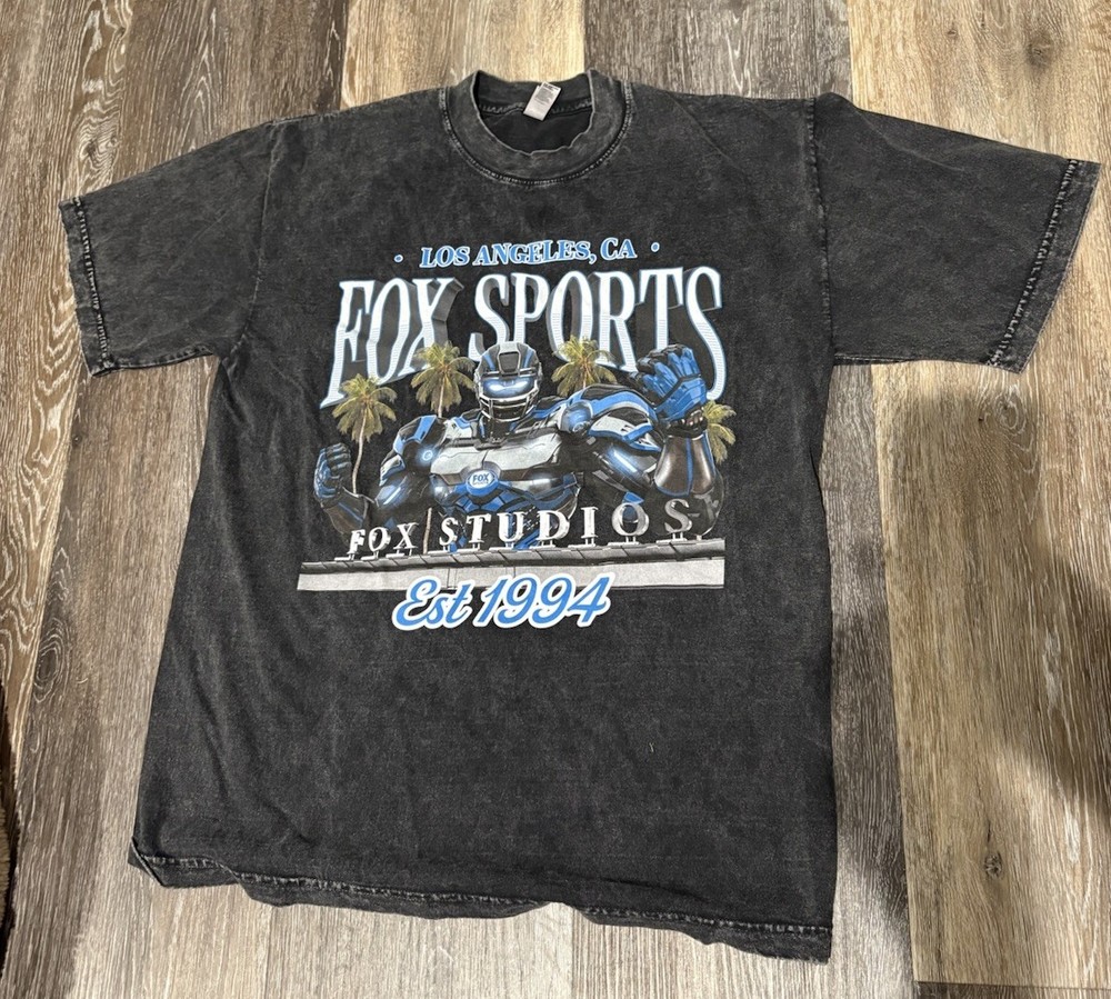 Vintage FOX Sports T-Shirt Los Angeles CA Fox Studios Retro 90s Style