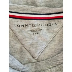 Tommy Hilfiger Men’s Small Gray Flag Logo Cotton T-Shirt 100%cotton
