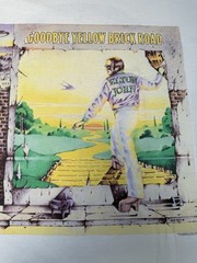 Elton John Vintage 1991 Goodbye Yellow Brick Road T Shirt Medium Polygram