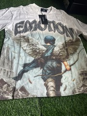Mixed Emotion Men’s White Graphic Rhinestone Crew Neck T-Shirt Size M