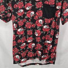 All Over Skulls Print Men T-Shirt WXYZ LG Short Sleeve Front Pocket Halloween