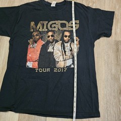 Migos Tour 2017 T Shirt Rap Hip Hop Concert Tee Gildan Tag. Tour Shirt LARGE