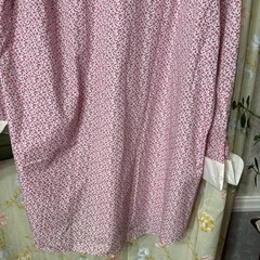 Stacy Adams Shirt XXL , White W Pink Flowers, White Collar,18 1/2 (34/35) ,pics