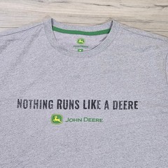 John Deere Graphic Tee Men’s Medium Gray Short Sleeve