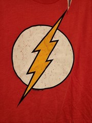 New The Flash Distressed Logo Mens Medium DC Comics Superhero Red Heather Tee
