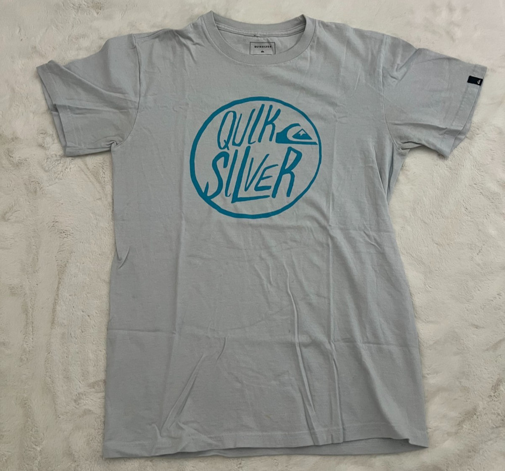 Quiksilver T Shirt Mens Small Gray Blue Logo Graphic Tee Short Sleeve Surf Tee S