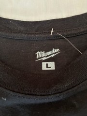 Milwaukee Black Cotton Pocket T-Shirt Crew Neck Long Sleeve Men’s Size L
