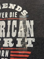 Wrangler Men’s T-Shirt- light,soft material-legends never die logo- Medium-NEW-