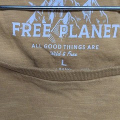 Free Planet Men’s Tan T-Shirt L Regular Short Sleeve Crew Neck Solid Knit