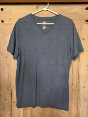 Set of 5 mens v neck t shirts
