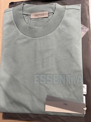 Fear of God Essentials SS Tee Men’s Sycamore SIZE S,M,L