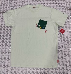 Nintendo NY Pikmin Collection Offset Pocket T-Shirt NWT Red Yellow Blue Olimar