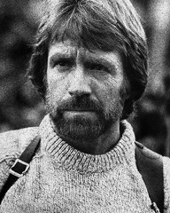 Chuck Norris™ 2011 Fan T-Shirt Mens Small (Sergeant Eddie Cusack)