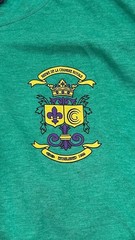 Mardi Gras Krewe Tshirt Size Large Unisex with Beads Accessory