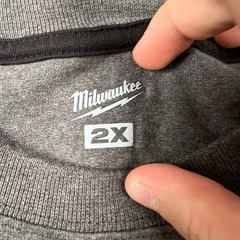 Milwaukee T-Shirt Men’s 2XL Gray Short Sleeve Pocket Workwear Crewneck Cotton