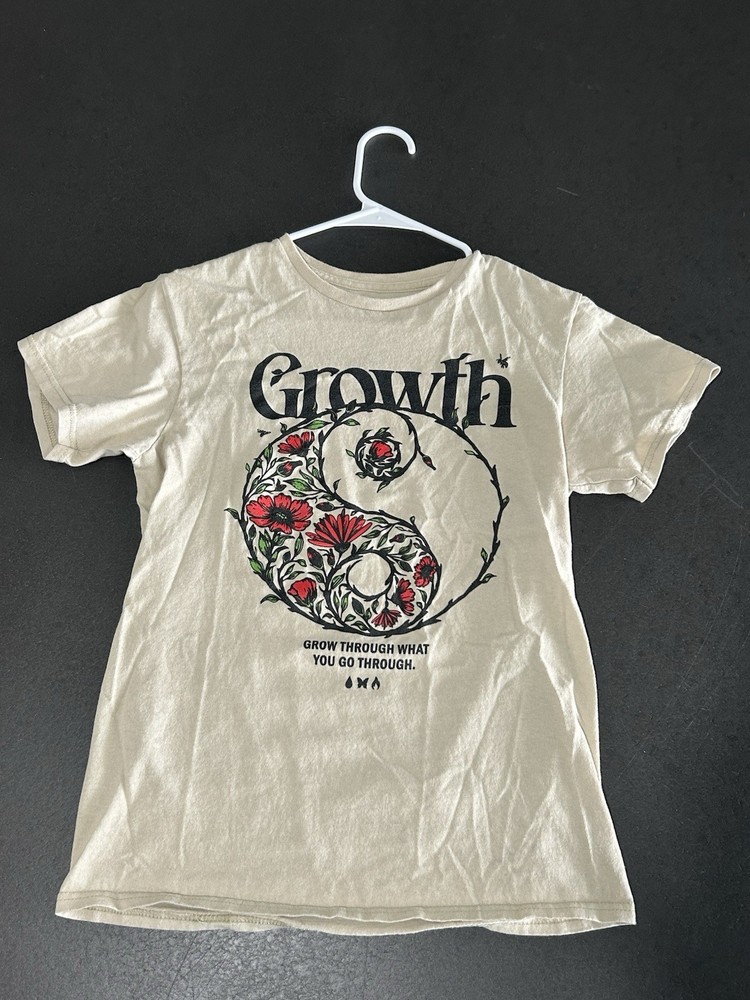 DOM Growth Yin Yang Floral Graphic T Shirt Mens Small Beige Motivational Tee