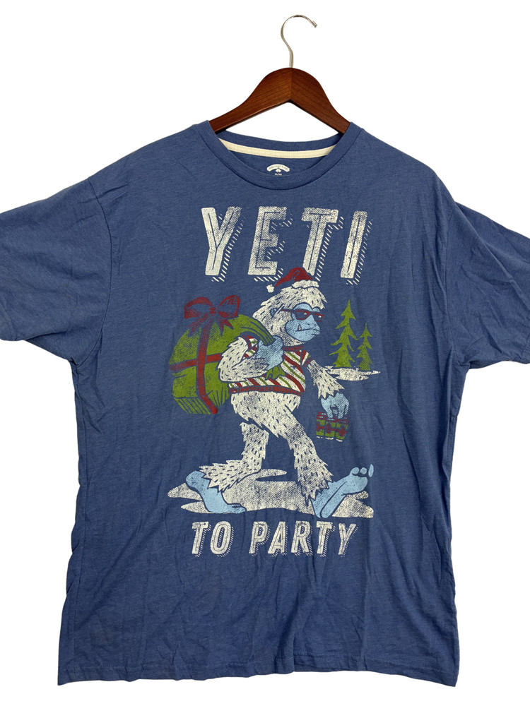 Holiday Time Yeti To Party Christmas T-Shirt Men’s XL Blue Graphic Tee