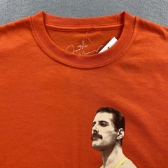 Freddie Mercury Shirt Mens Small Orange Short Sleeve Crew Neck Queen Rock Music