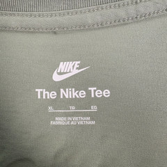Nike Swoosh Logo Shirt Mens XL Olympian Sport Classic Cotton Graphic Print NEW