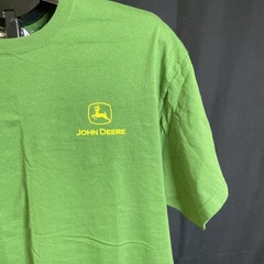 John Deere Tractor Graphic T-Shirt XL Green Quality Integrity Tradition NWOT
