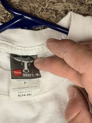 Hanes Beefy-T tag In-N-Out Burger Regular Graphic White T-Shirt Size S (34-36)