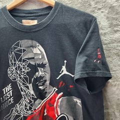 Mitchell & Ness The Last Dance Michael Jordan #23 Chicago Bulls Graphic T-Shirt