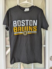 Boston Bruins NHL Hockey T-Shirt – Official Team Merchandise new with tag size S
