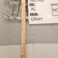 DOM Wolf Close Graphic Short Sleeve T Shirt Mens Size Extra Large XL Gray