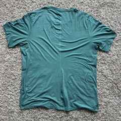 Nike Shirt Dri-Fit Yoga Mens XL Green Training Slim Fit DN4314-077 Activewear