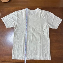 UES T-Shirt Set of 2, Size M, Green & Other Color, Men’s Fashion