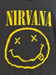 Nirvana Smiley Face T-Shirt Adult Large Black Yellow Grunge Band Tee