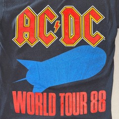 VTG ACDC T-Shirt Mens S Heat Seeker World Tour Single Stitch USA LICENSED 80s