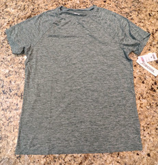 32 Degree Heat Cool Men’s Active Short Sleeve T-Shirt Everpine Green size M