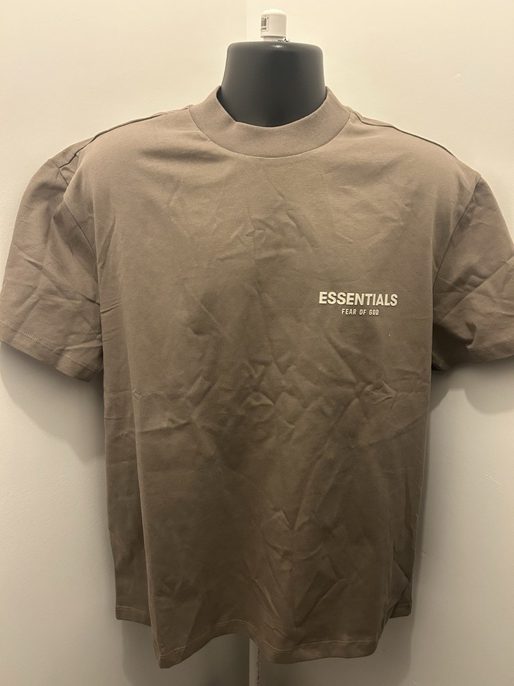 ESSENTIALS Fear Of GOD Men’s Small T-Shirt New W/ Tags