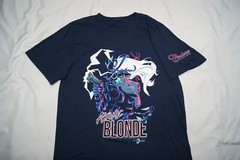 atomic blonde t-shirt men’s small navy blue graphic print short sleeve