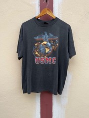 vintage 3d emblem 80s’