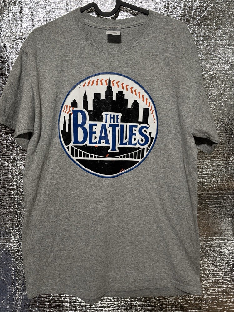 The Beatles x New York Mets 60th Anniversary Shea Stadium Concert T-Shirt sz M