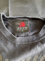 vintage bob marley tee on zion tag size medium black faded nicely worn out