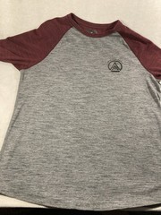 American Eagle Outfitters Men’s Gray/Maroon Colorblock Raglan Cotton Knit Tee XL